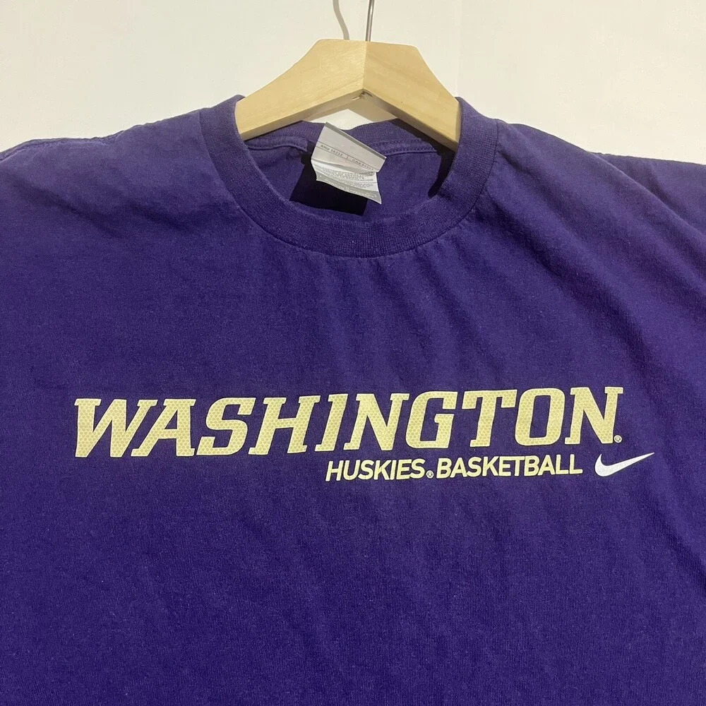 Nike vintage washington